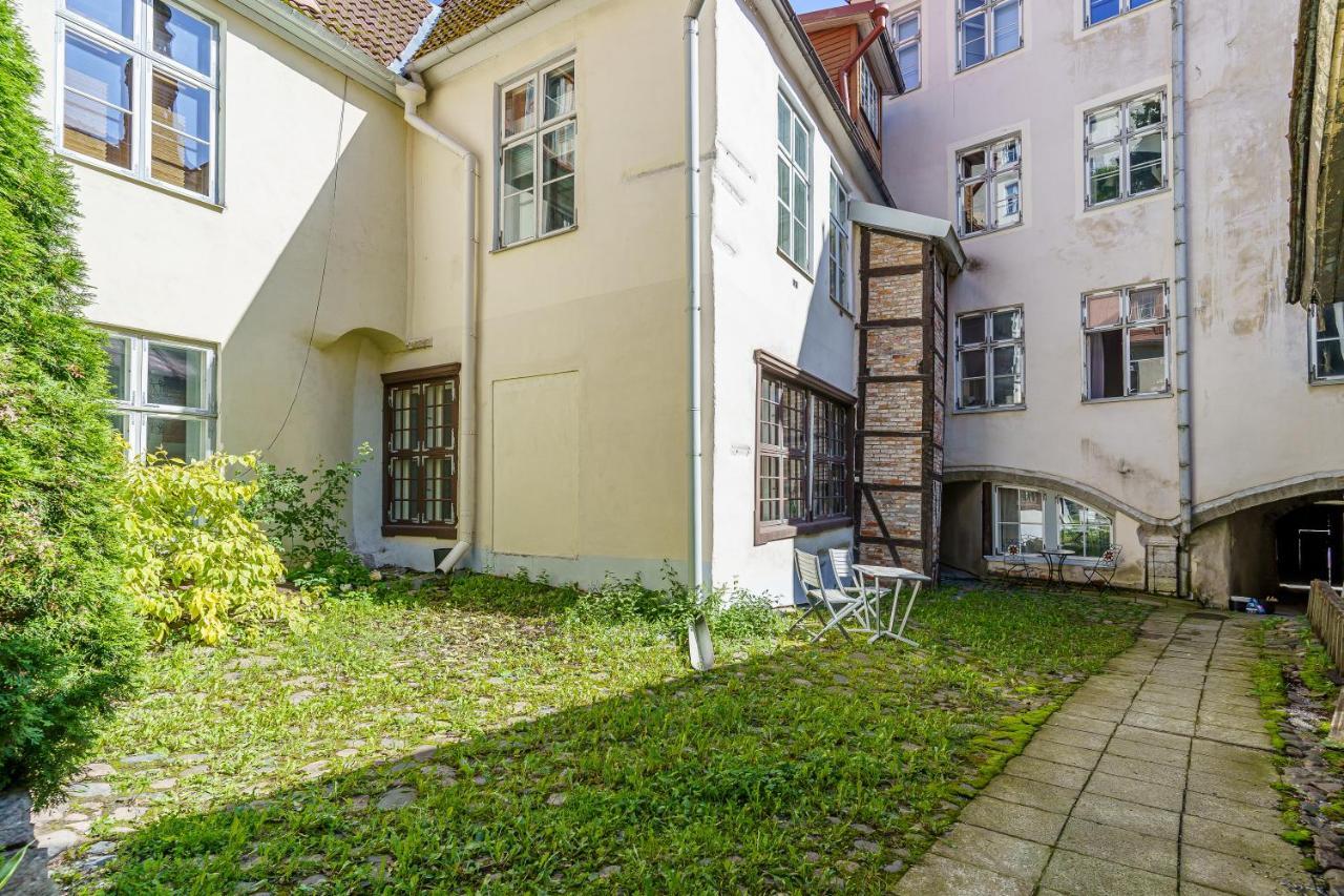 Rataskaevu 14 Apartamento Talin Exterior foto